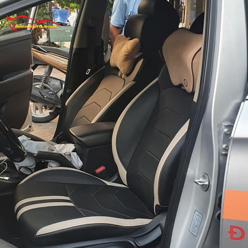 Hướng dẫn bảo dưỡng ghế da Kia Rondo đúng cách