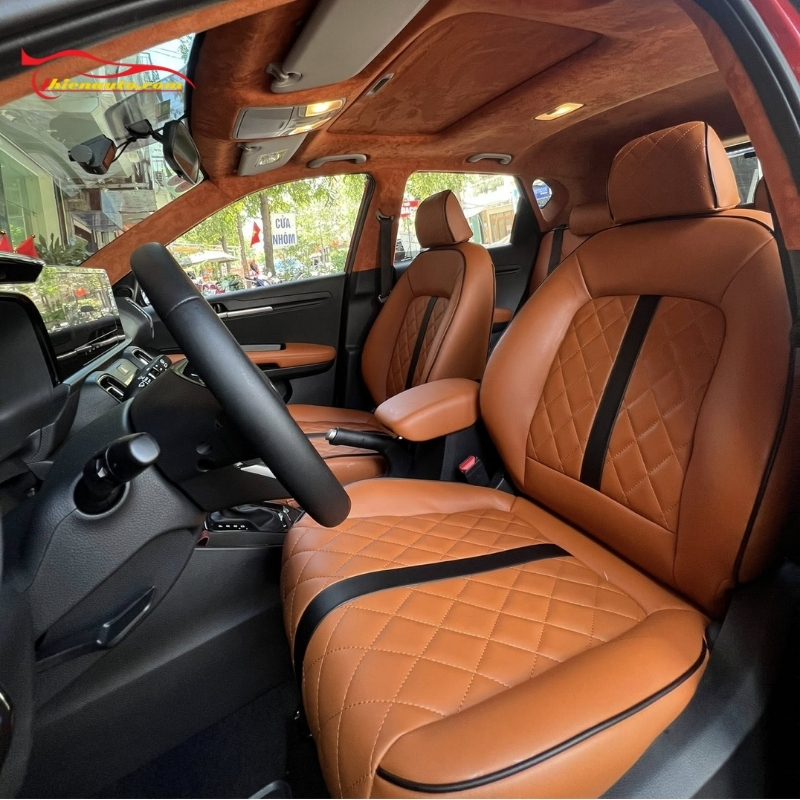 Bọc ghế da Kia Sonet có bề mặt mềm mịn, thông thoáng và bền bỉ theo thời gian