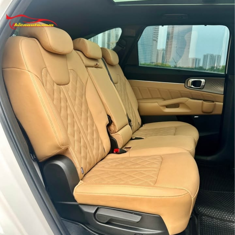 Giá bọc ghế da KIA Sorento tham khảo từ 9.000.000 VNĐ - 13.000.000 VNĐ