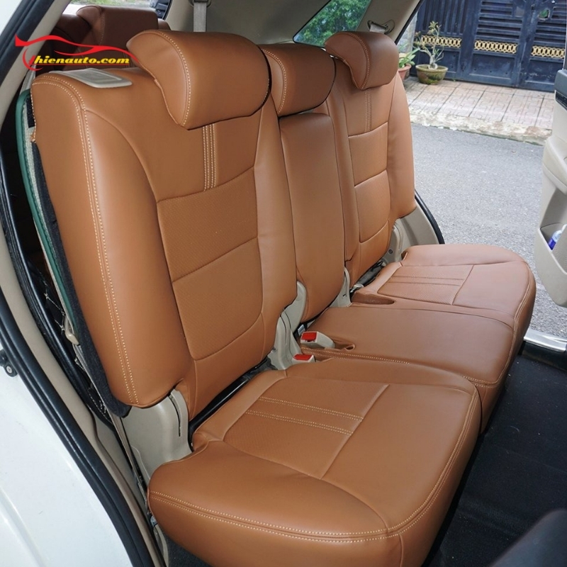 Mẫu bọc ghế da KIA Sorento may theo múi ngang