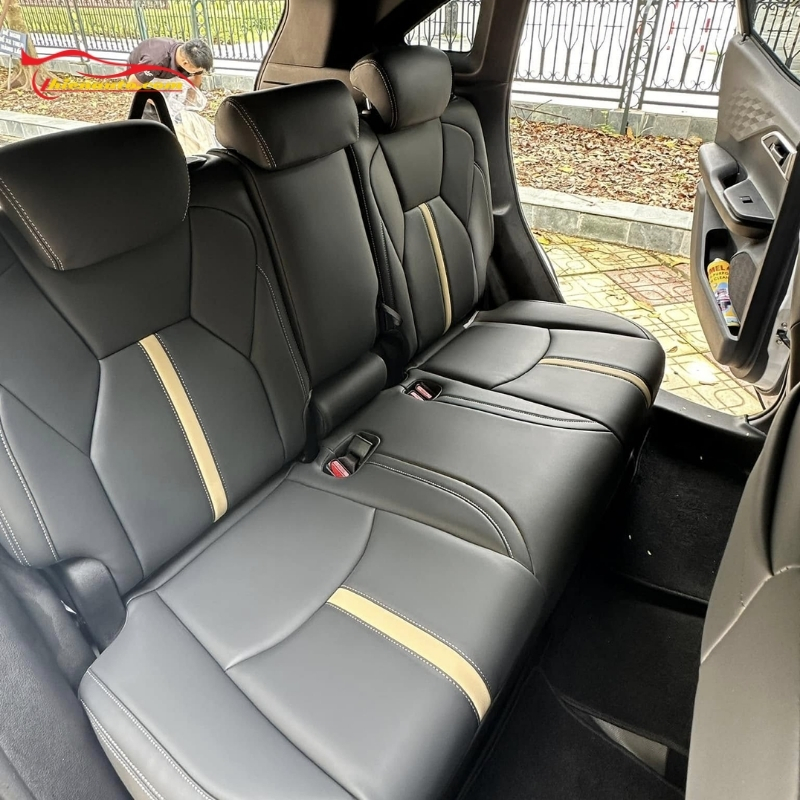 Bọc ghế da Mitsubishi Xforce được ưa chuộng tại Thiện Auto