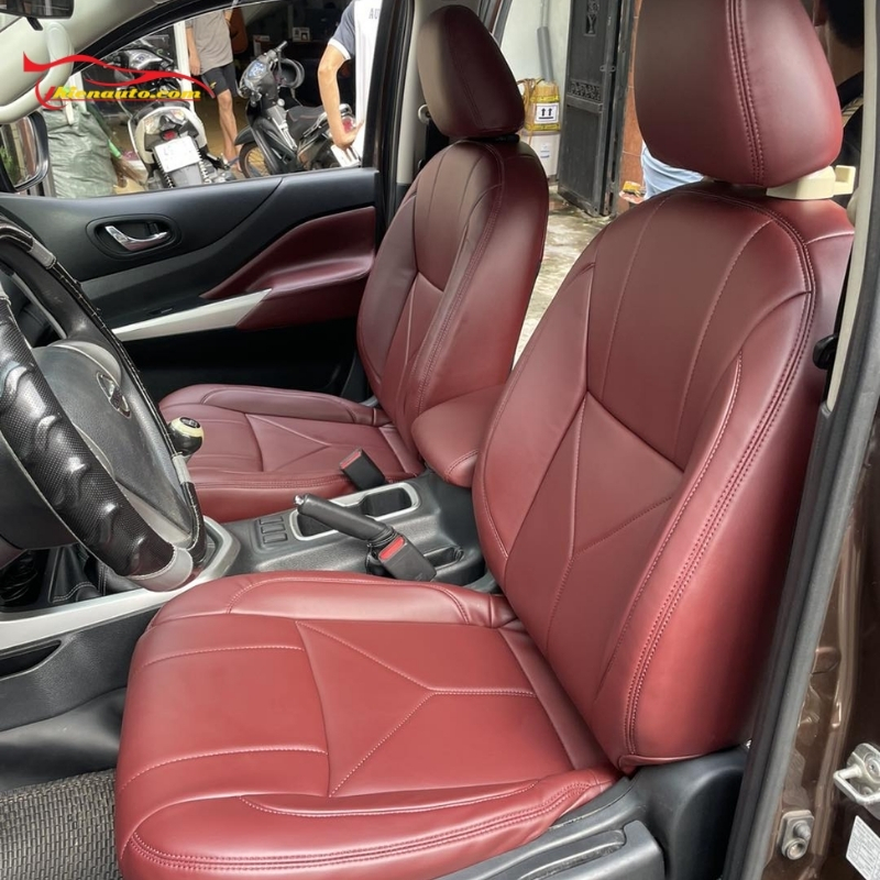 Bọc ghế da Nissan Navara tạo kiểu riêng