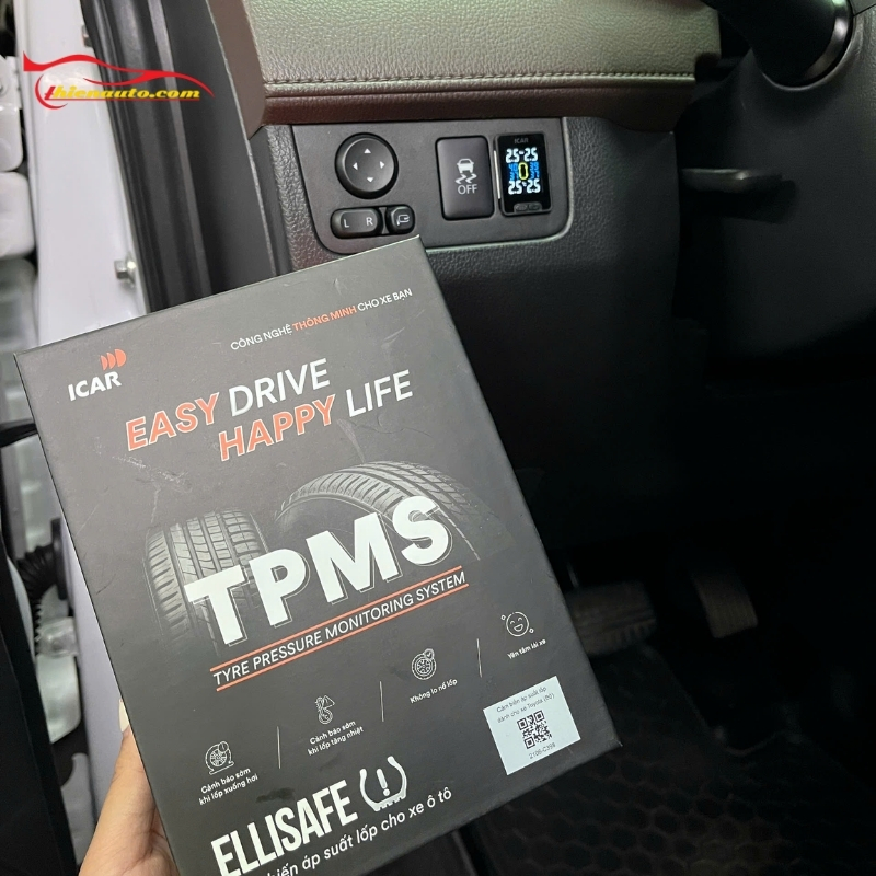 Cảm biến áp suất lốp gắn lỗ chờ giúp cảnh báo trực quan trên màn hình nhỏ gắn ở lỗ chờ