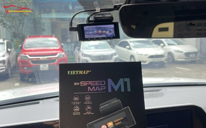 Camera hành trình có cảnh báo tốc độ Vietmap M1