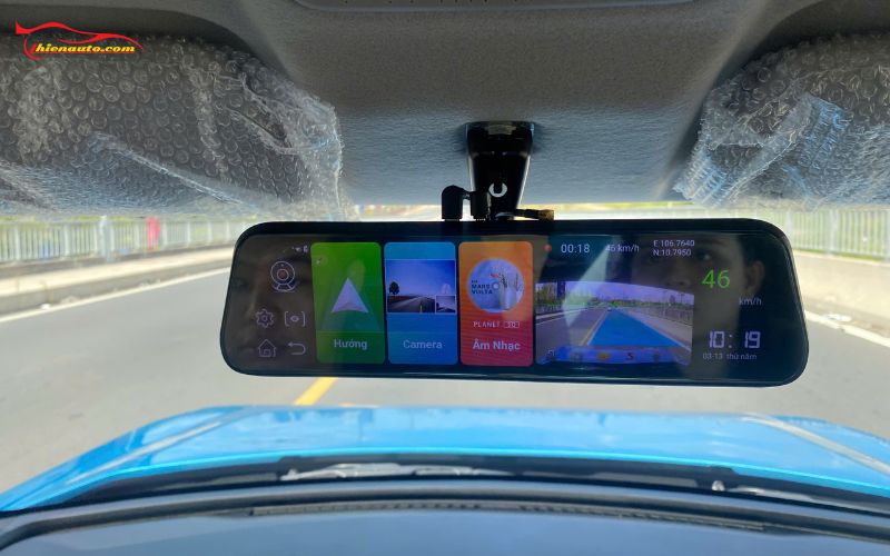 Camera hành trình gương chiếu hậu có thể nghe nhạc, kết nối 4G, Wifi, Bluetooth