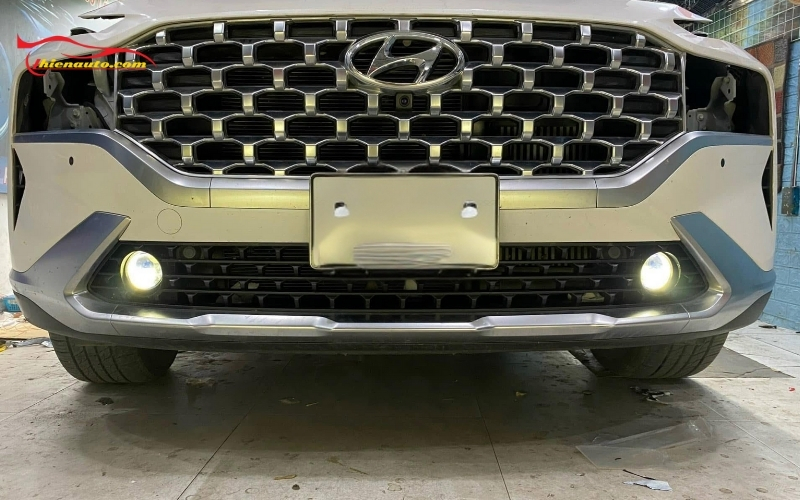 Độ đèn Hyundai Santafe giúp tăng sáng vượt trội với độ bền cao