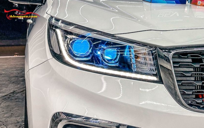 Độ đèn Kia Sedona