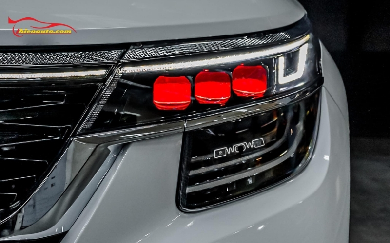 Độ đèn Kia Seltos mẫu bi Laser X-Light F+ Ultra