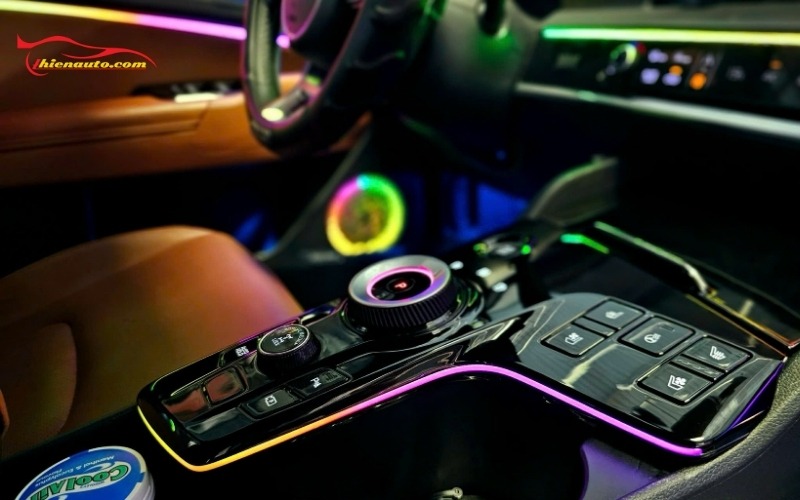 Độ đèn Kia Sportage mẫu LED nội thất Ambient Light 22 chi tiết