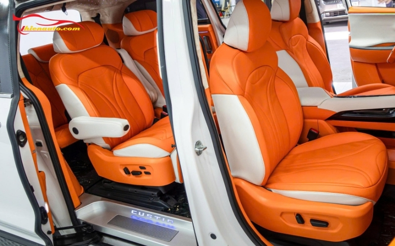 Quy trình bọc ghế da Hyundai Custin đúng chuẩn tại Thiện Auto