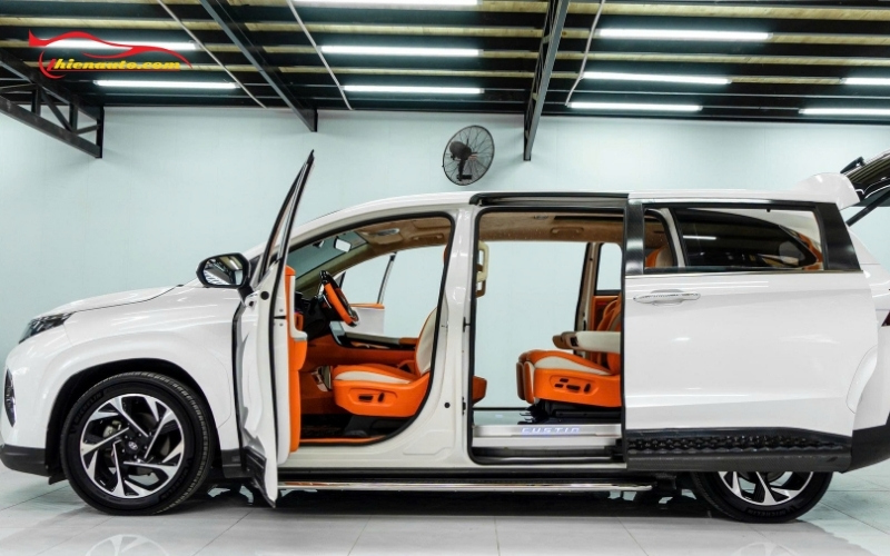 Các mẫu bọc ghế da Hyundai Custin đẹp