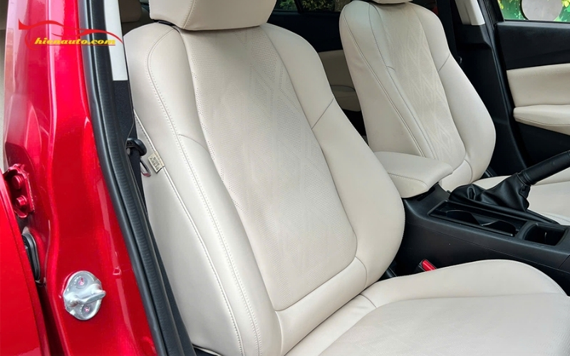 Bọc ghế da Mazda 6 Bọc ghế da Mazda 6 giúp giữ vệ sinh khoang xe luôn sạch sẽ