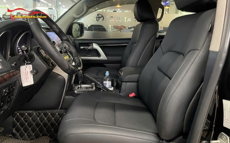 Bọc ghế da Toyota Land Cruiser tại Thiện Auto giá tốt