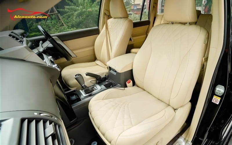 Bọc ghế da Toyota Land Cruiser tại Thiện Auto giá tốt