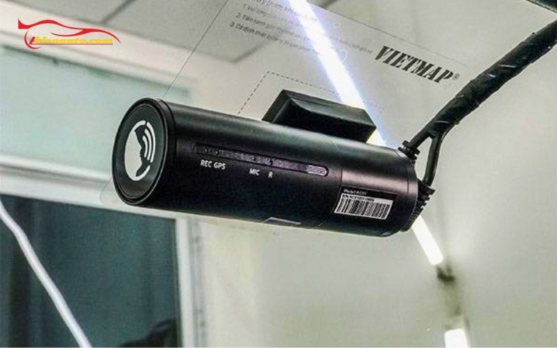 Cách lắp camera hành trình trước và sau ô tô đúng chuẩn an toàn