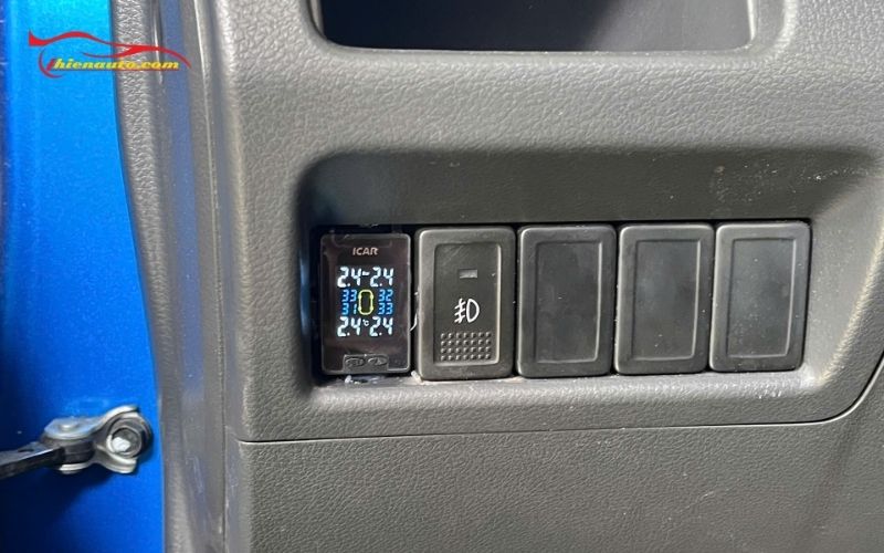 Độ Suzuki Swift combo Camera Vietmap S860 và TPMS Icar C398 