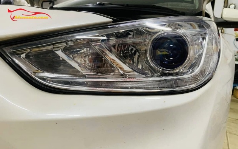 Độ đèn Hyundai Accent tăng sáng, lái xe an toàn