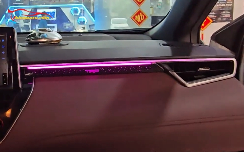 Độ đèn Toyota Corolla Cross chính hãng, giá tốt