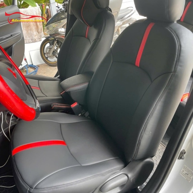 Bọc ghế da Mitsubishi Attrage có giá tham khảo từ 5.500.000 - 9.500.000 đồng
