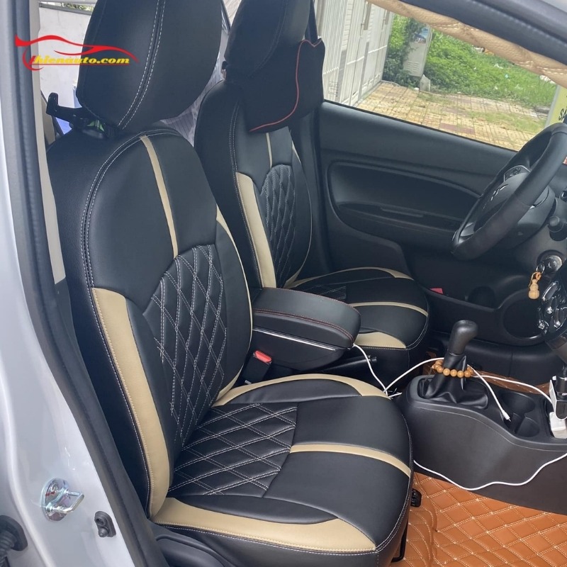 Mẫu bọc ghế da Mitsubishi Attrage may theo quả trám