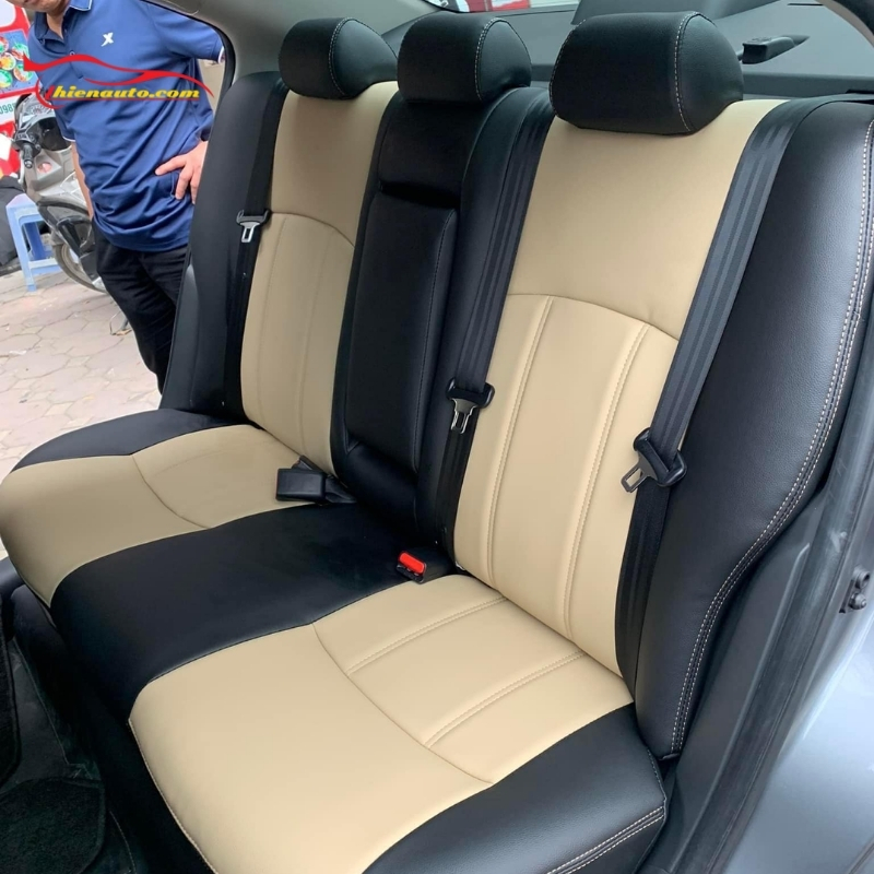 Khi may, bọc ghế da Mitsubishi Attrage tại Thiện Auto, chủ xe sẽ được tư vấn và báo giá chi tiết trước khi lắp đặt
