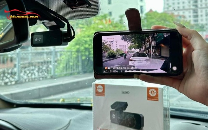 Camera hành trình tích hợp màn Android: Xiaomi Yuemi Y18