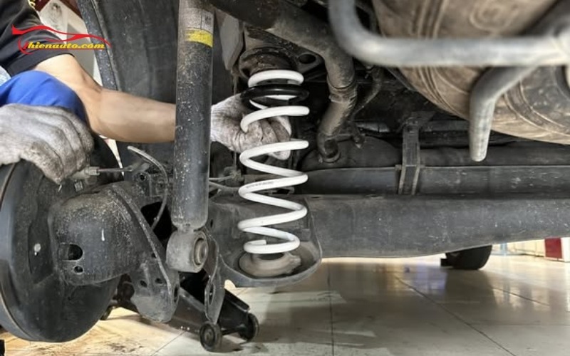 Ưu điểm nổi bật của lò xo YSS Mitsubishi Xpander