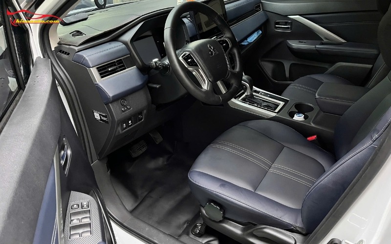 Thảm lót sàn Mitsubishi Destinator Thảm lót sàn Mitsubishi Destinator: Thảm lót sàn simili