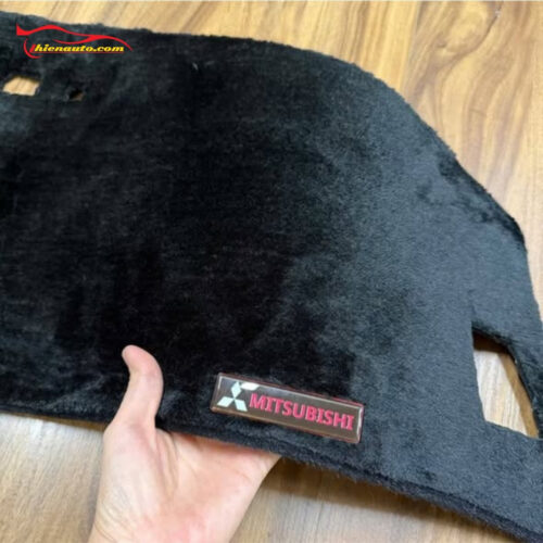 Mitsubishi Destinator độ gì? Gợi ý các hạng mục nên độ bản Premium Thảm taplo Mitsubishi Destinator