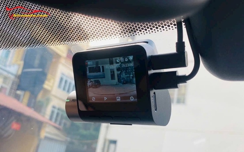 Camera hành trình trước và trong xe Xiaomi 70mai A500S