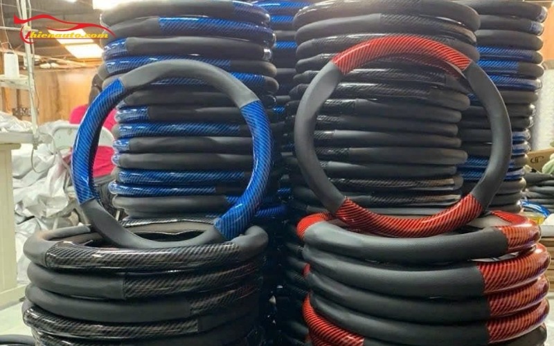 Mẫu bọc vô lăng Ford Ranger đẹp tại Thiện Auto