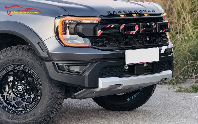 Hình ảnh Ford Ranger độ bodykit thực tế