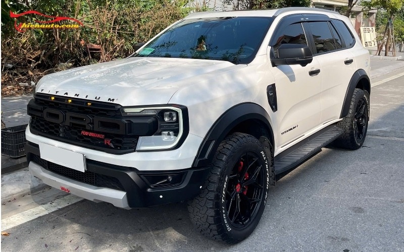 Độ body kit Ford Ranger diện mạo thể thao hầm hố hơn