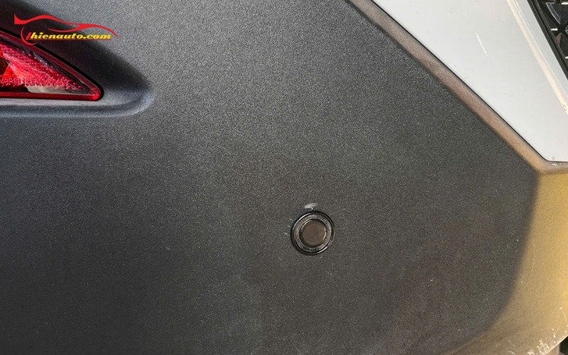 Vinfast Limo Green lắp cảm biến lùi Steelmate R4 chuẩn an toàn Vinfast Limo Green lắp cảm biến lùi Steelmate R4 chuẩn kỹ thuật tại Thiện Auto