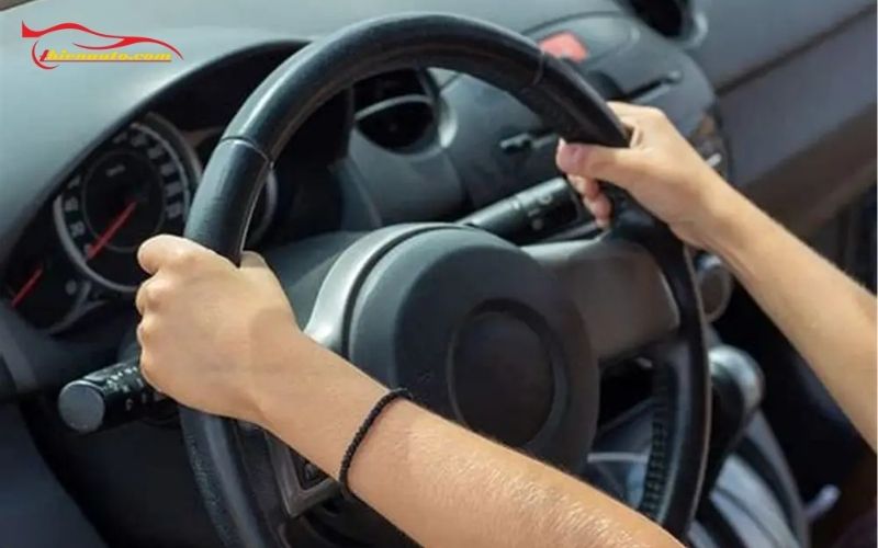 Xe bị khoá vô lăng: Nguyên nhân và cách xử lý nhanh nhất