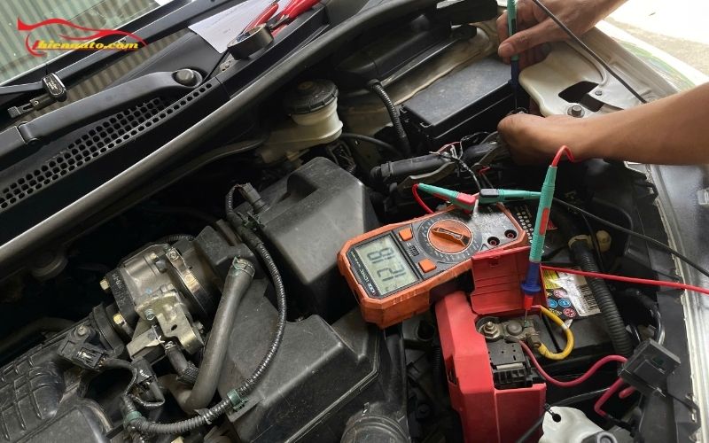 Xe ô tô bị giật khi đạp ga có thể do kim phun bị tắt