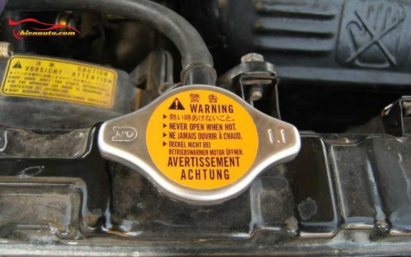 Dấu hiệu nắp két nước bị hư và cách xử lý đơn giản an toàn