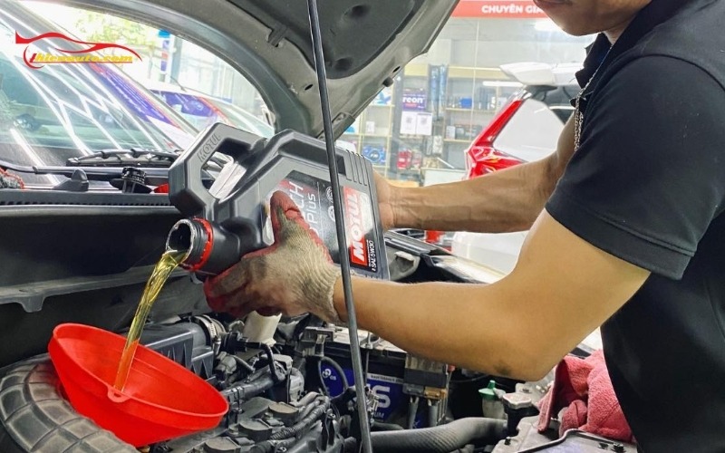 Giải đáp: Toyota Avanza thay bao nhiêu lít nhớt