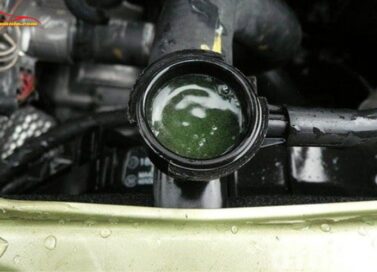 Nguyên nhân xe bị sôi nước làm mát