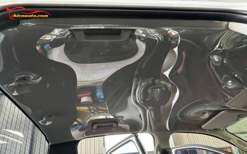 Bọc trần nilon Ford Ranger chống bám bẩn, dễ vệ sinh, bảo vệ trần nỉ zin như mới