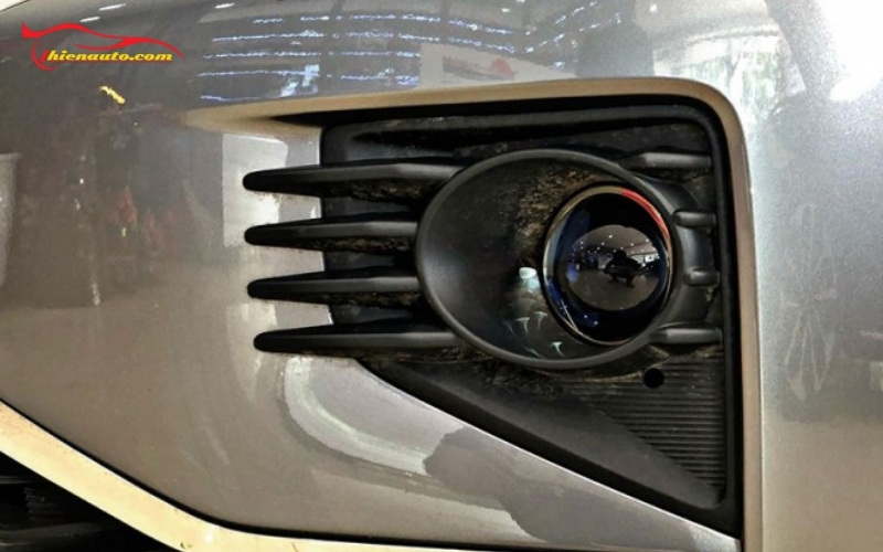 Độ đèn bi gầm Mitsubishi Attrage Độ đèn bi gầm Mitsubishi Attrage tăng sáng, lái xe an toàn
