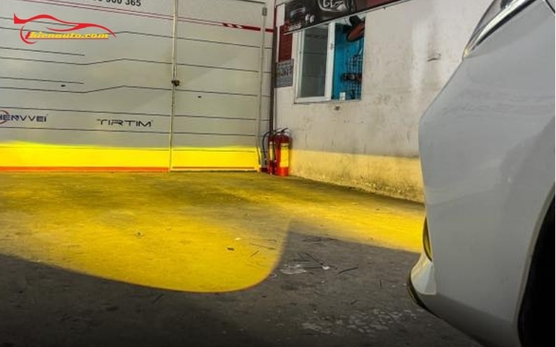 Độ đèn bi gầm Vios 2019 Xlight chính hãng tại Thiện Auto