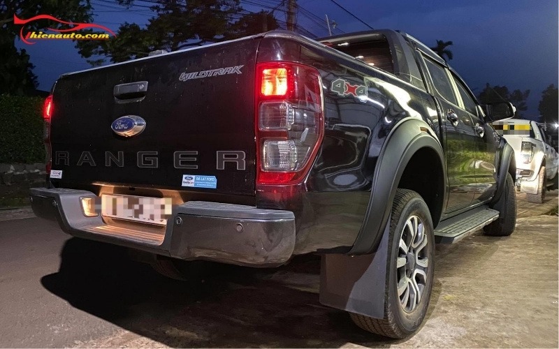 Ốp cua lốp Ford Ranger giúp nâng tầm diện mạo xe