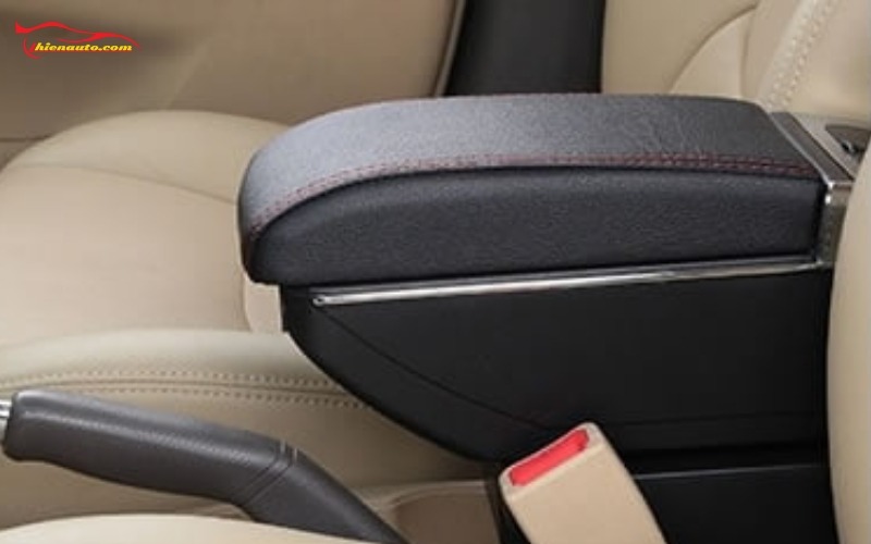 Bệ/hộp tỳ tay Ford Ranger