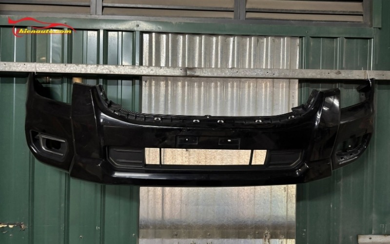 Giá cản trước xe Ford Ranger ưu đãi tại Thiện Auto