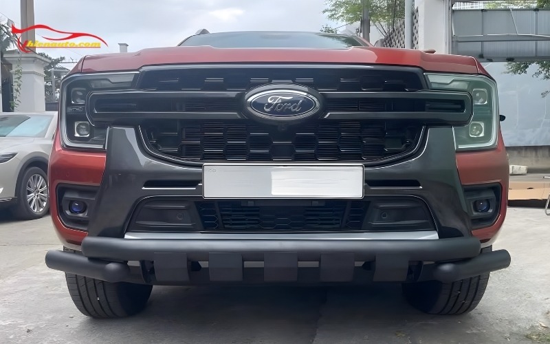 Độ cản trước Ford Ranger 2023 thêm nét mạnh mẽ và chắc chắn