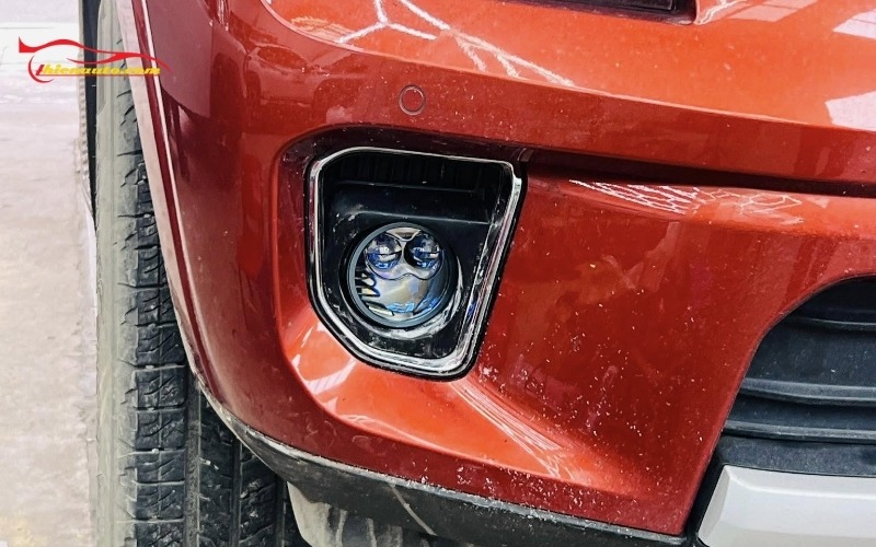 Độ bi gầm Ford Everest hỗ trợ phá sương, đi mưa tốt