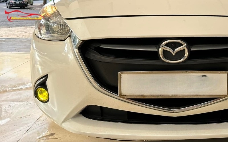 Độ đèn bi gầm Mazda 2 giúp tăng sáng chiếu gần