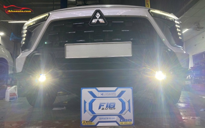 Độ đèn bi gầm Mitsubishi Xforce