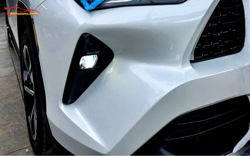 Độ đèn bi gầm Toyota Yaris Cross có tuổi thọ trung bình khoảng 30.000 – 50.000 giờ